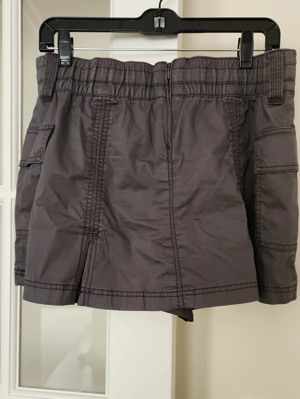 Hollister Women's Dark Gray Cargo Skort with Drawstring Waist NWT